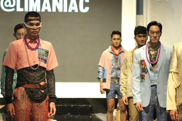 Busana Unisex